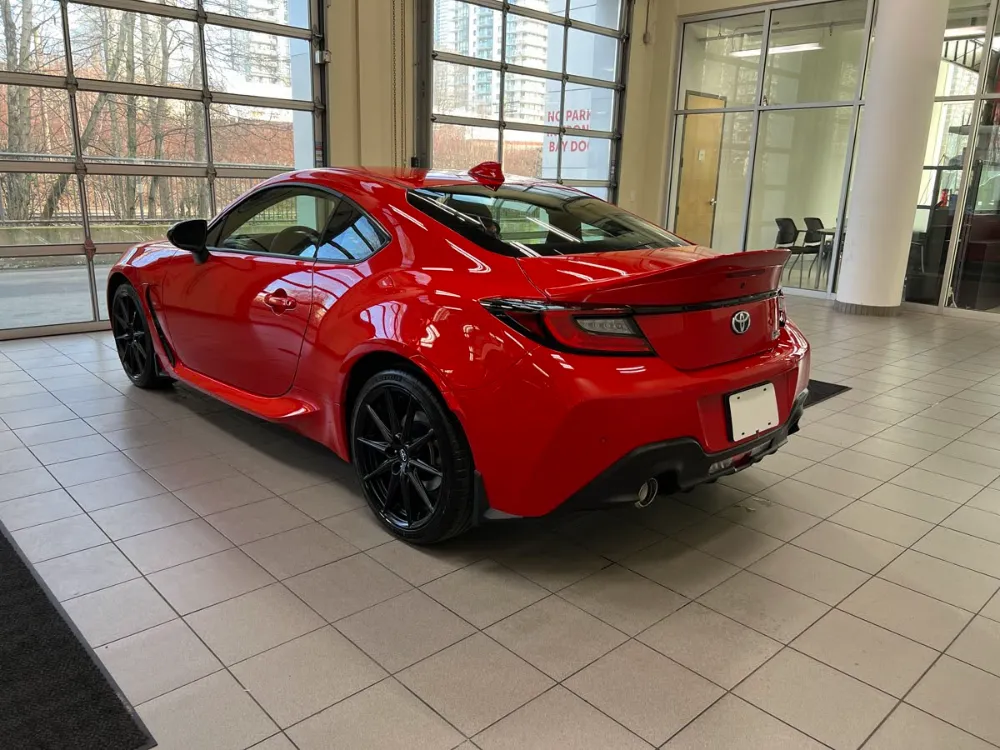 2022 Toyota 86 Premium Interior in Track Red 4